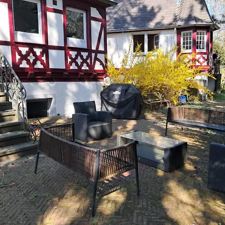Schloss Rimburg - Jagdschloesschen Am Schlossweiher 7 Ubach-Palenberg
