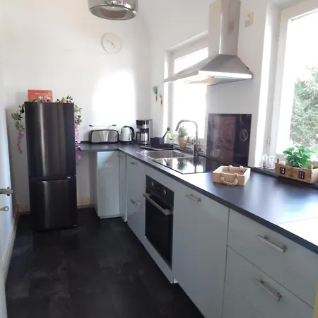 Schloss Rimburg - Jagdschloesschen Am Schlossweiher 7 * Ubach-Palenberg