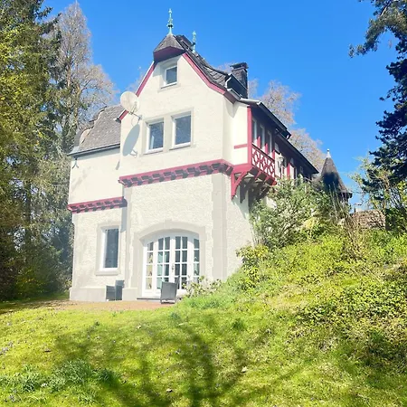 Vila Schloss Rimburg - Jagdschloesschen Am Schlossweiher 7
