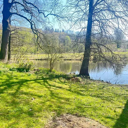 Schloss Rimburg - Jagdschloesschen Am Schlossweiher 7 *